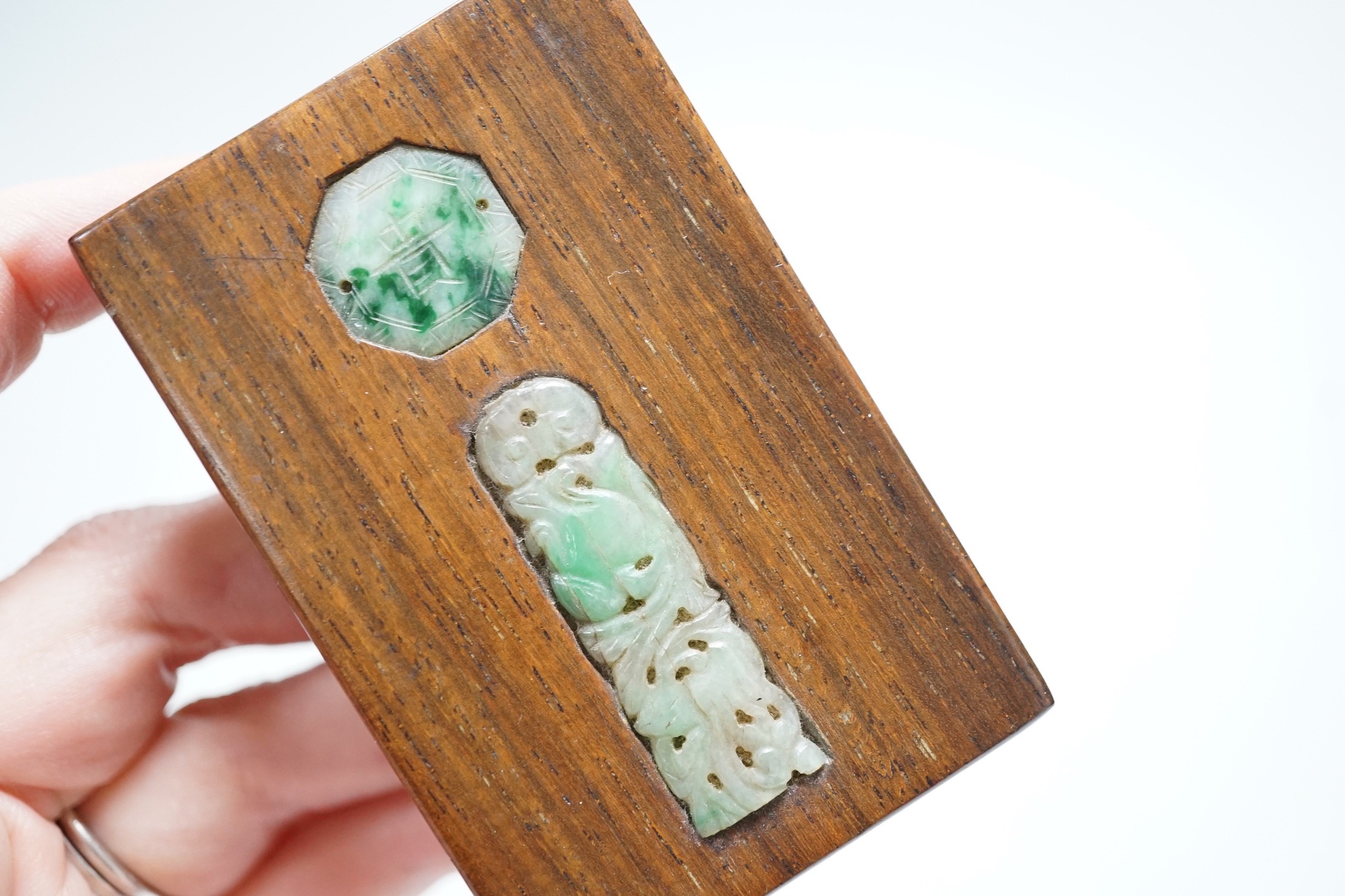 A Chinese jadeite mounted hongmu wood paperweight, 7.5 x 5 x 2.5cm
